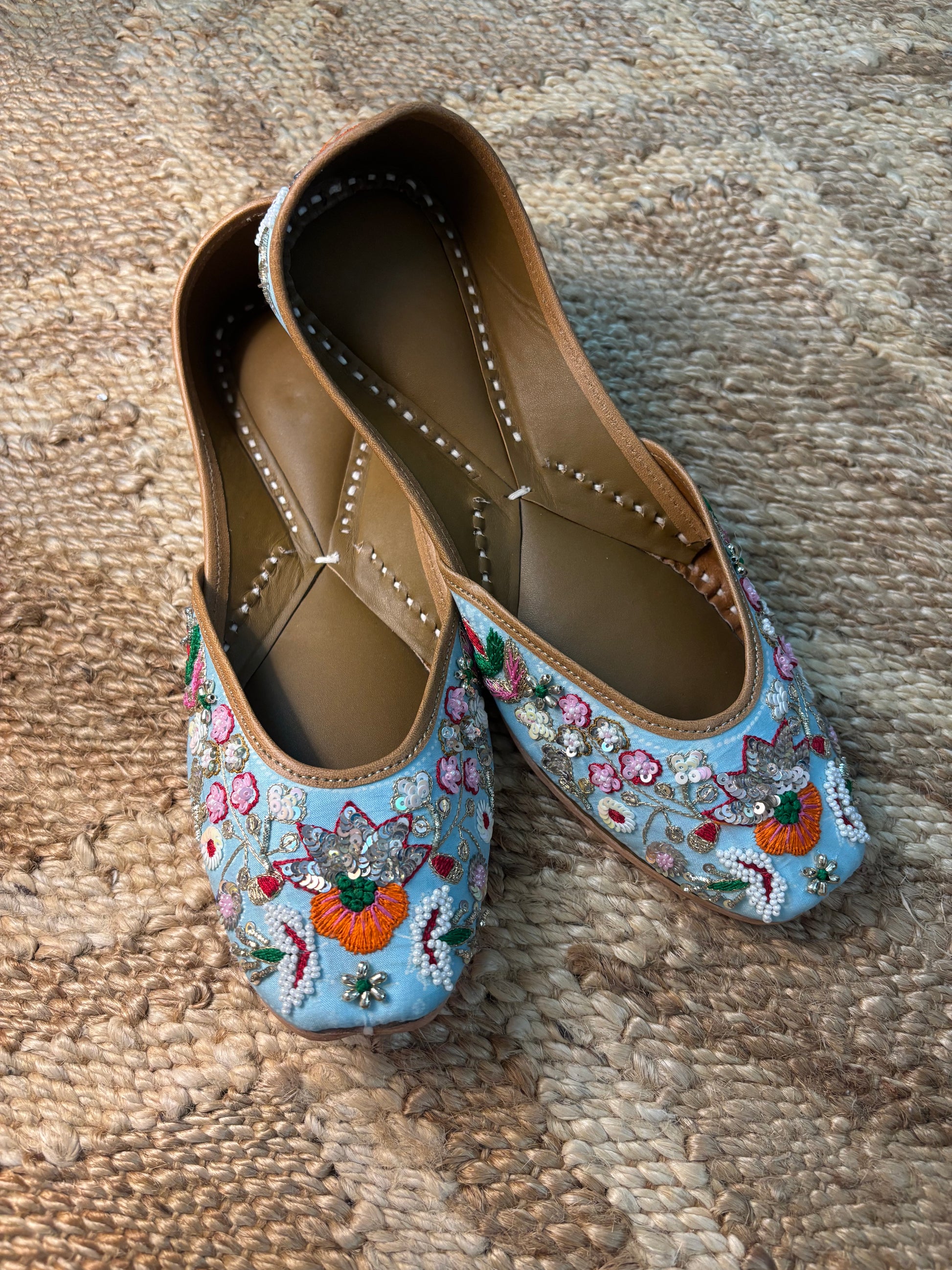✨ Blue Blossom – Handcrafted Embroidered  Jutti ✨