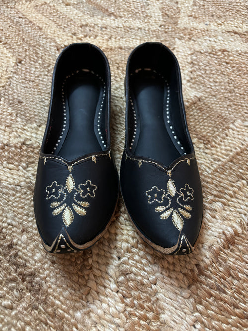 Jackie Women's Jutti