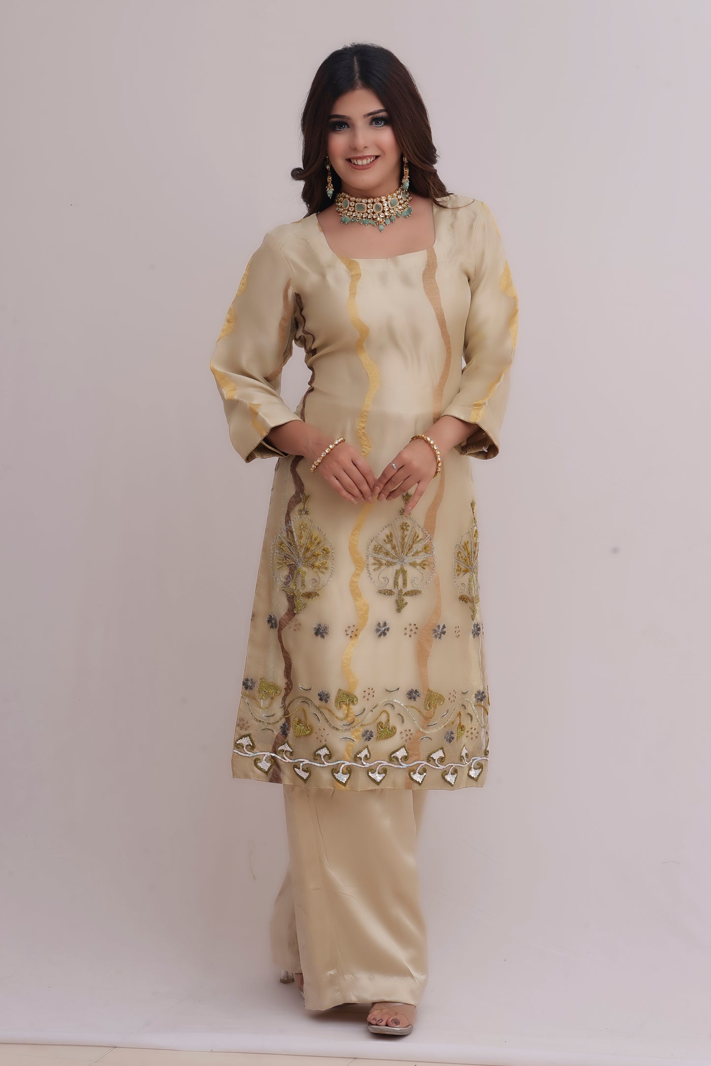 Hand Embroidered Cream Pure Silk Suit Set